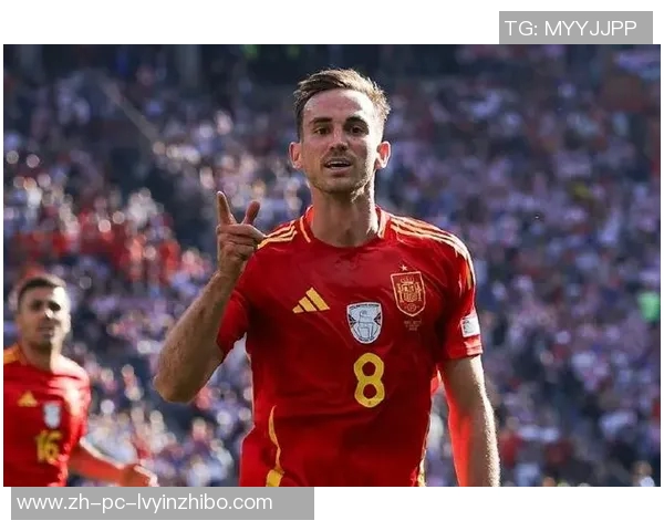 法比安在场上展现出色表现引发媒体关注与赞誉